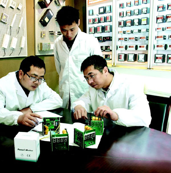 �x������S���D