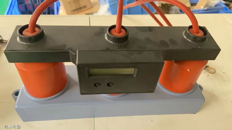 TBP-B12.7/131-J一種帶計數器的過電壓保護器